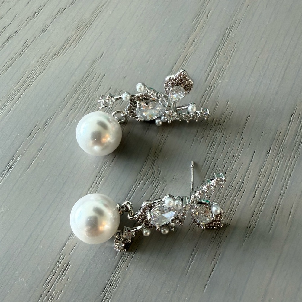 Elegant Silver and Pearl Drop Earrings